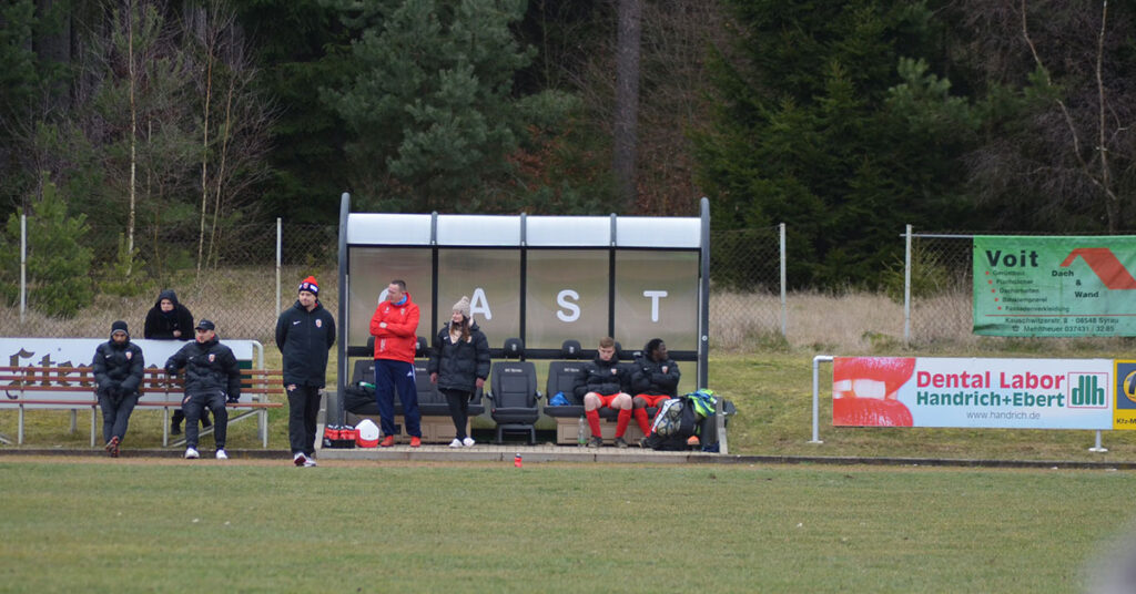 SC Syrau : FSV Treuen 2:6 (0:1) > FSV Treuen